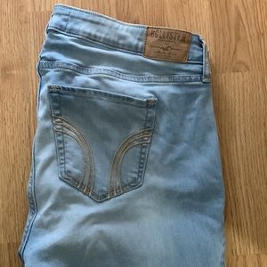 Hollister super skinny low rise jeans